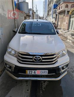 تويوتا هايلوكس